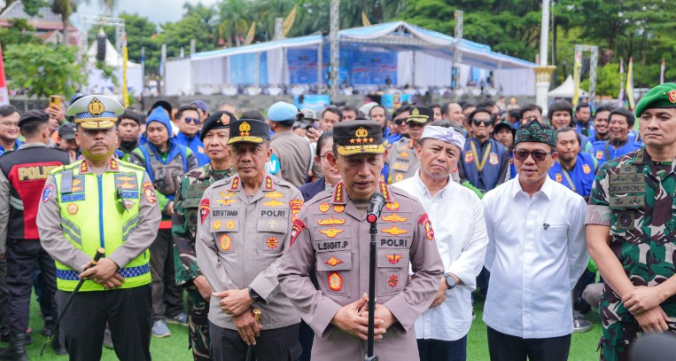‎Apel Ojol di Bandung, Kapolri Ajak Driver Jadi Mitra Strategis Polri & Bangun Budaya Tertib Berlalu Lintas