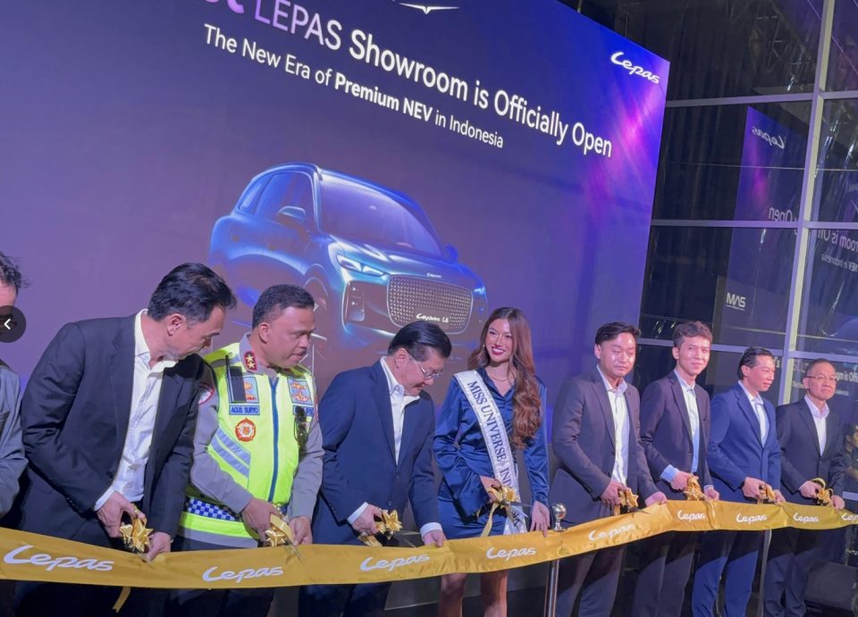 Showroom Perdana Lepas Dibuka di Jakarta