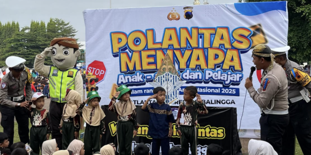 program Polantas Menyapa dalam pelayanan publik lalu lintas