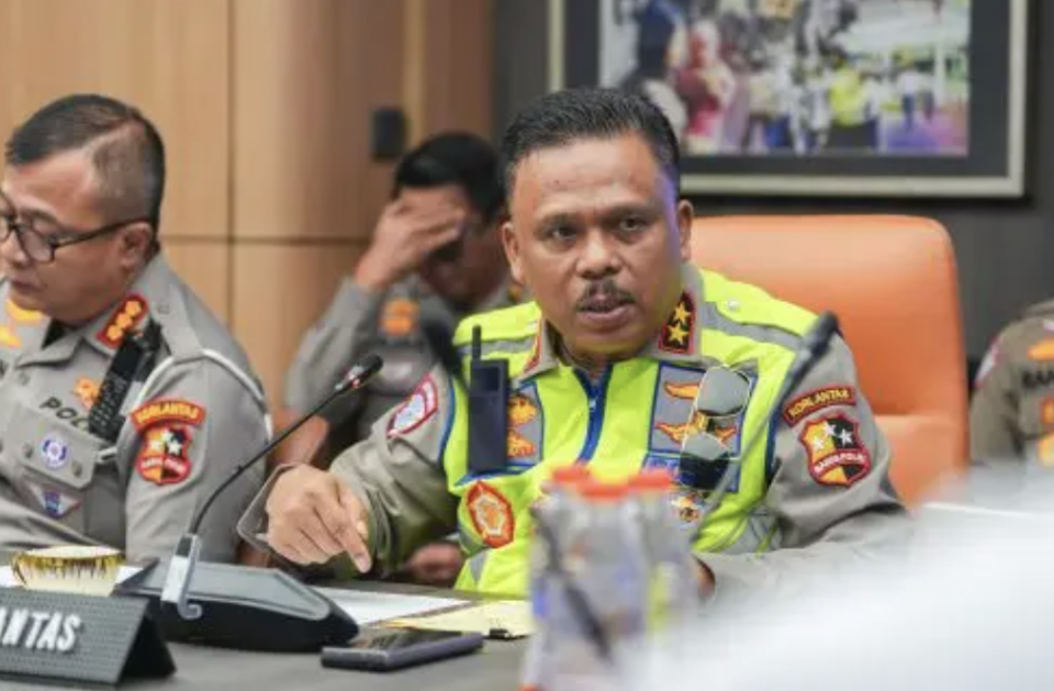 kecelakaan lalu lintas akibat kendaraan over dimension dan over loading