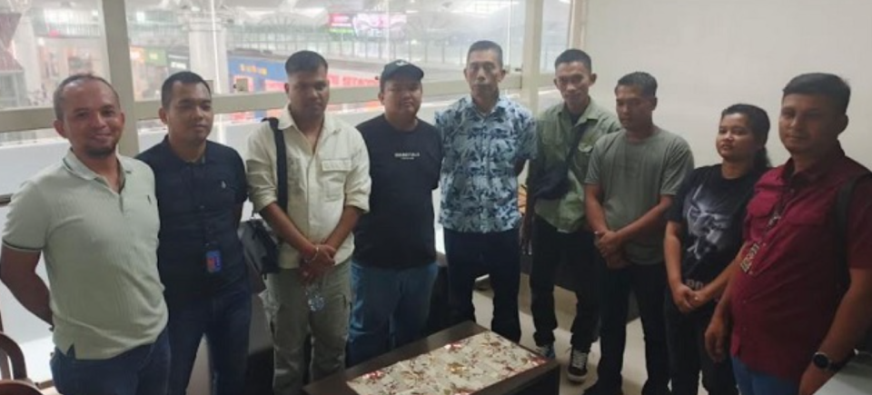 Nyaris naik pesawat, calon korban TPPO diselamatkan polisi di Bandara Kualanamu setelah laporan keluarga ditindaklanjuti. #ReserseBekerja