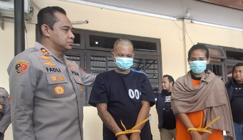 penangkapan tersangka pembunuhan pemilik salon di Kapuas